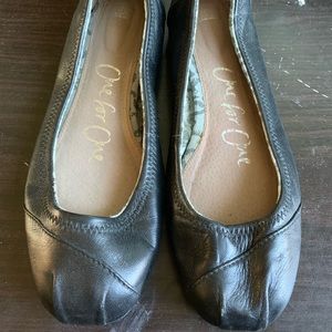 Toms ballet flats